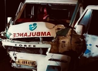 ambulance accident thrissur kunnamkulam